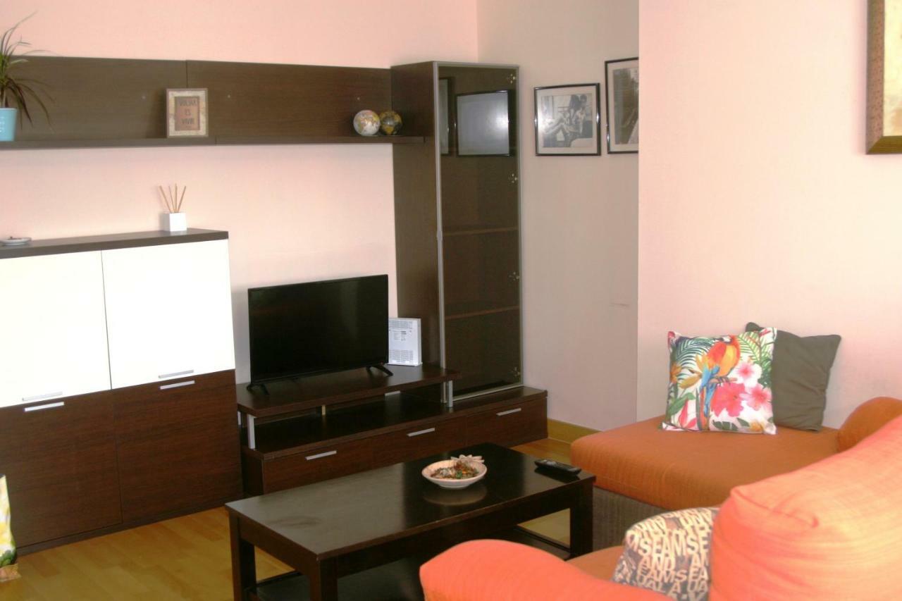 Apartamento Malaga Centro Y Playa-Parking Ngoại thất bức ảnh