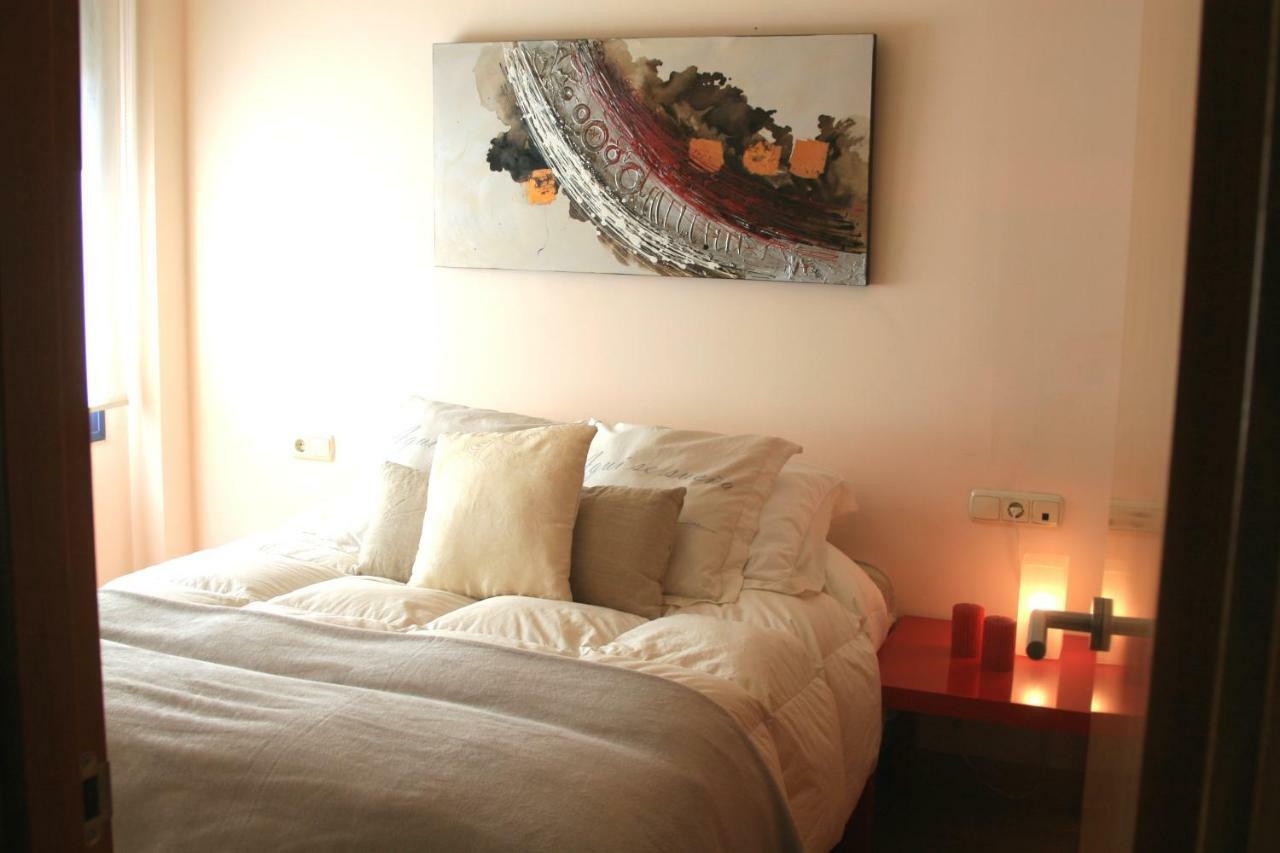 Apartamento Malaga Centro Y Playa-Parking Ngoại thất bức ảnh