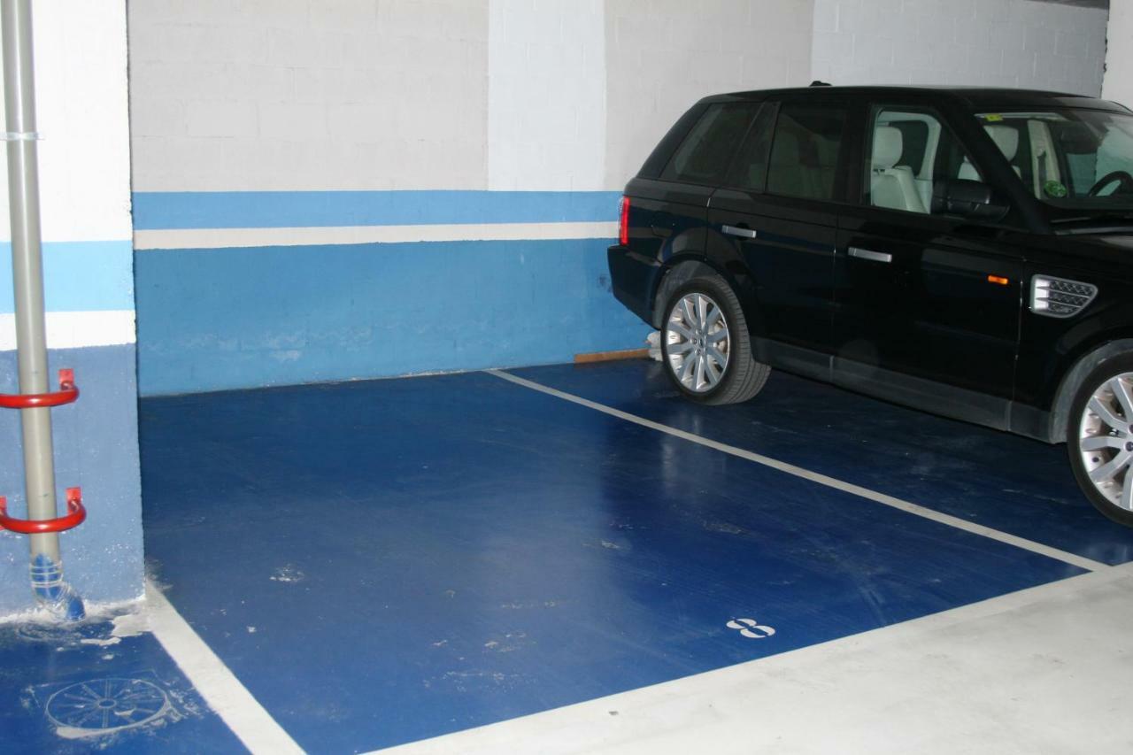 Apartamento Malaga Centro Y Playa-Parking Ngoại thất bức ảnh
