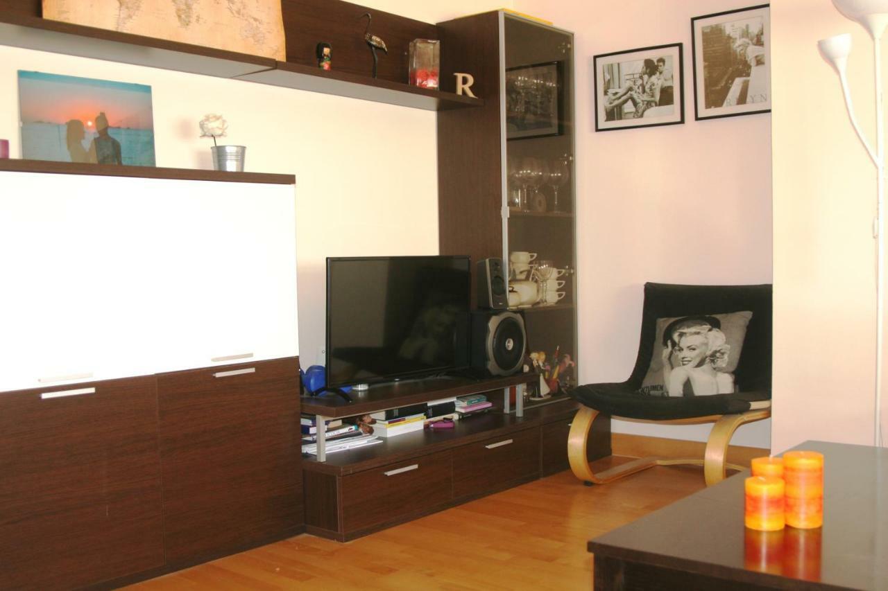 Apartamento Malaga Centro Y Playa-Parking Ngoại thất bức ảnh